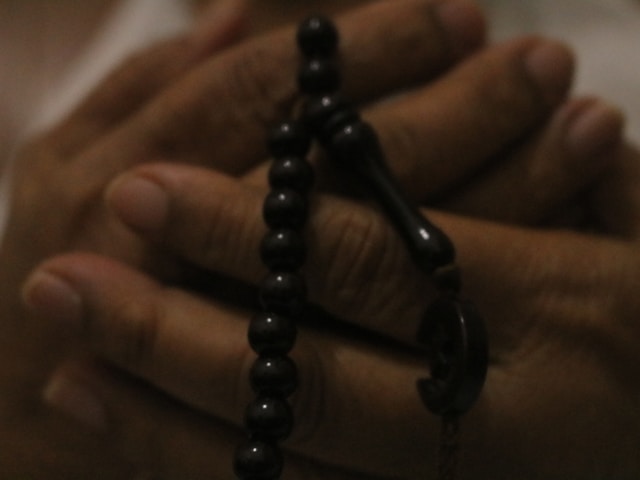 Bacaan Dzikir & Doa Setelah Salat Fardu Lengkap | EMpower