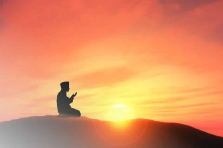 Keistimewaan Ayat 1000 Dinar: Ayat, Arti, & Manfaatnya | Empower