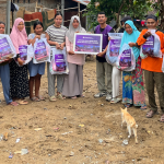 Amartha Empower Salurkan Bantuan untuk Warga Terdampak Banjir Padang | Empower